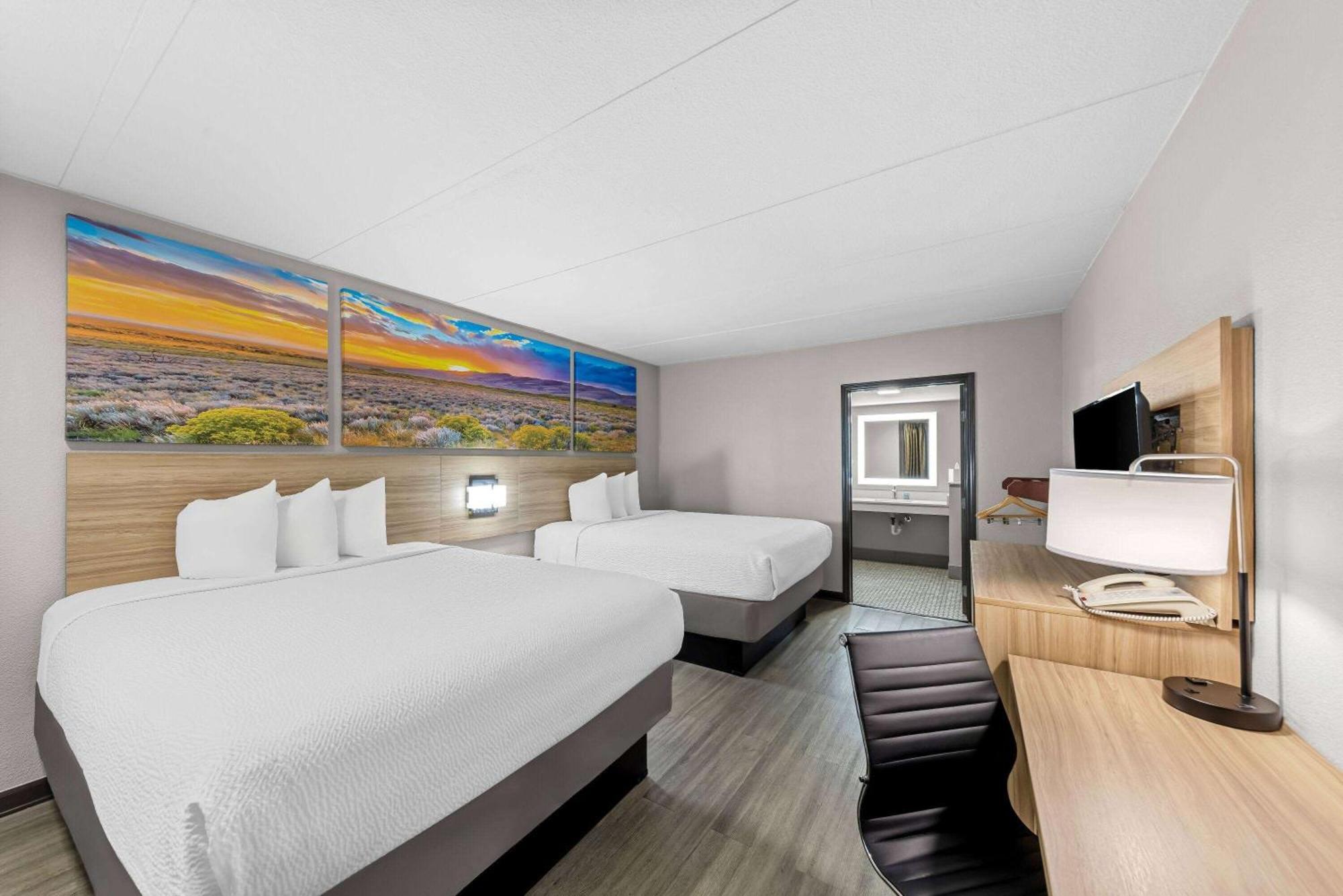 Days Inn By Wyndham Gainesville Εξωτερικό φωτογραφία